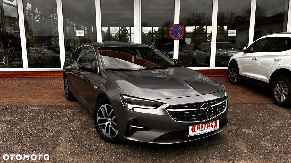 Opel Insignia 2.0 CDTI Elegance S&S - 2