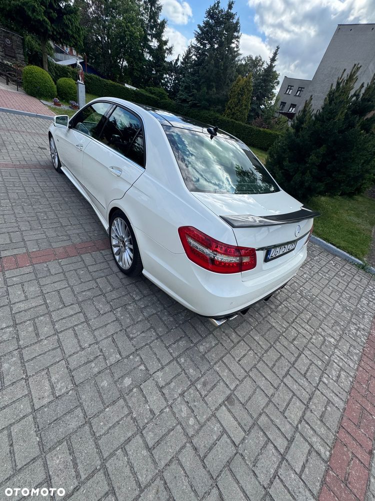 Mercedes-Benz Klasa E 350 CDI BlueEff Avantgarde - 28