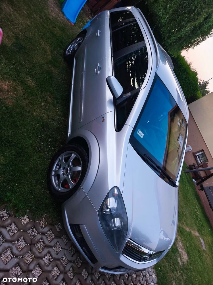 Opel Zafira 1.9 CDTI - 2