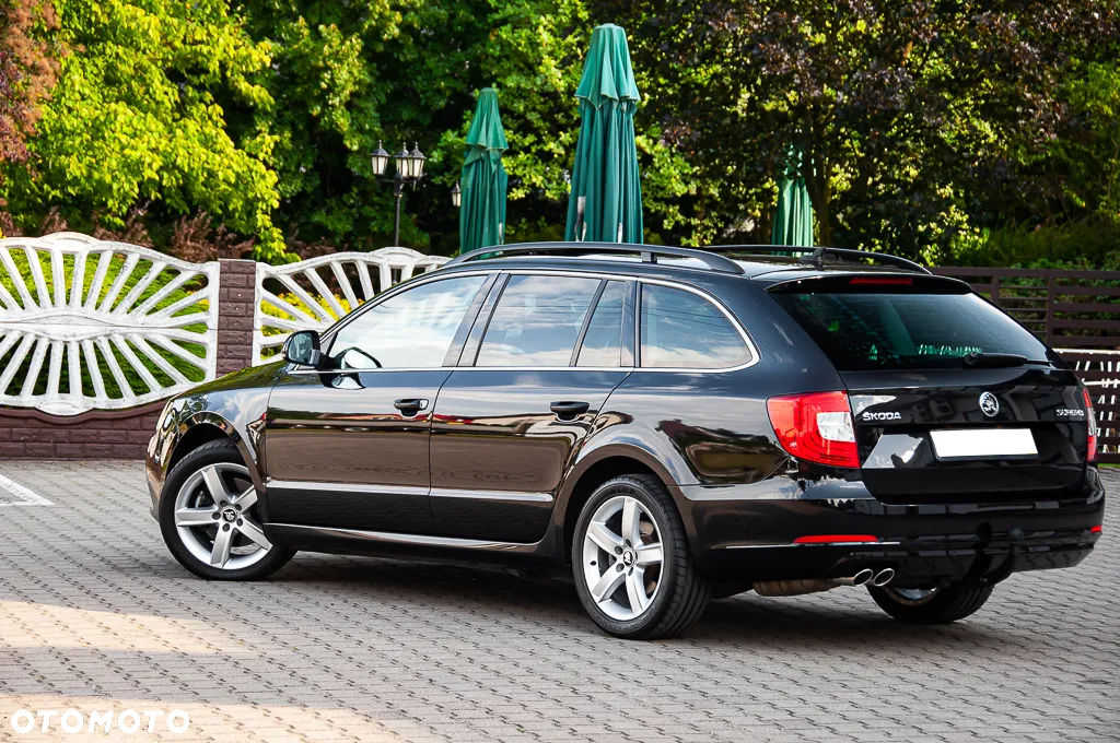 Skoda Superb 2.0 TDI Exclusive - 16