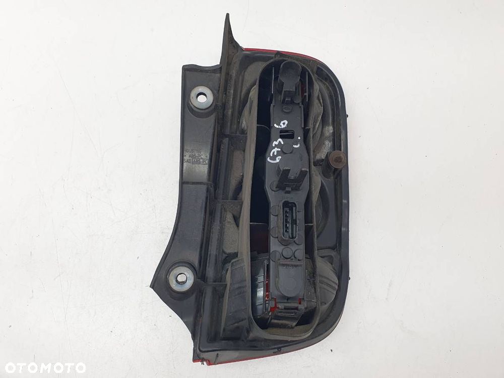LAMPA TYŁ LEWA NISSAN MICRA K12 2004 EUROPA - 3