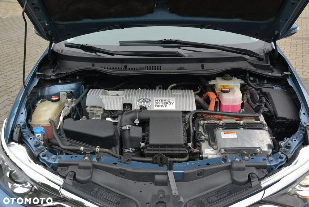 Toyota Auris Hybrid 135 Premium - 38