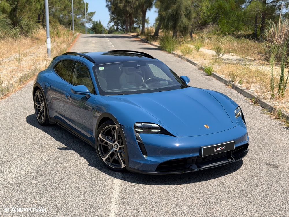 Porsche Taycan Cross Turismo Turbo - 7