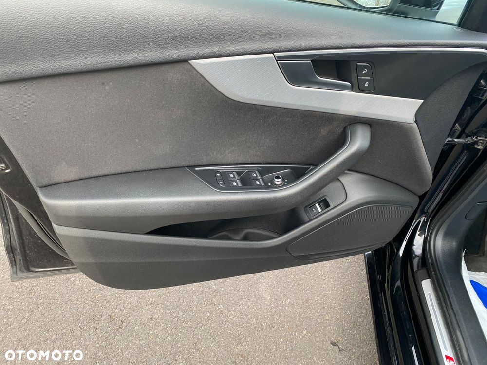 Audi A4 Avant 40 TDI quattro S tronic S line - 17