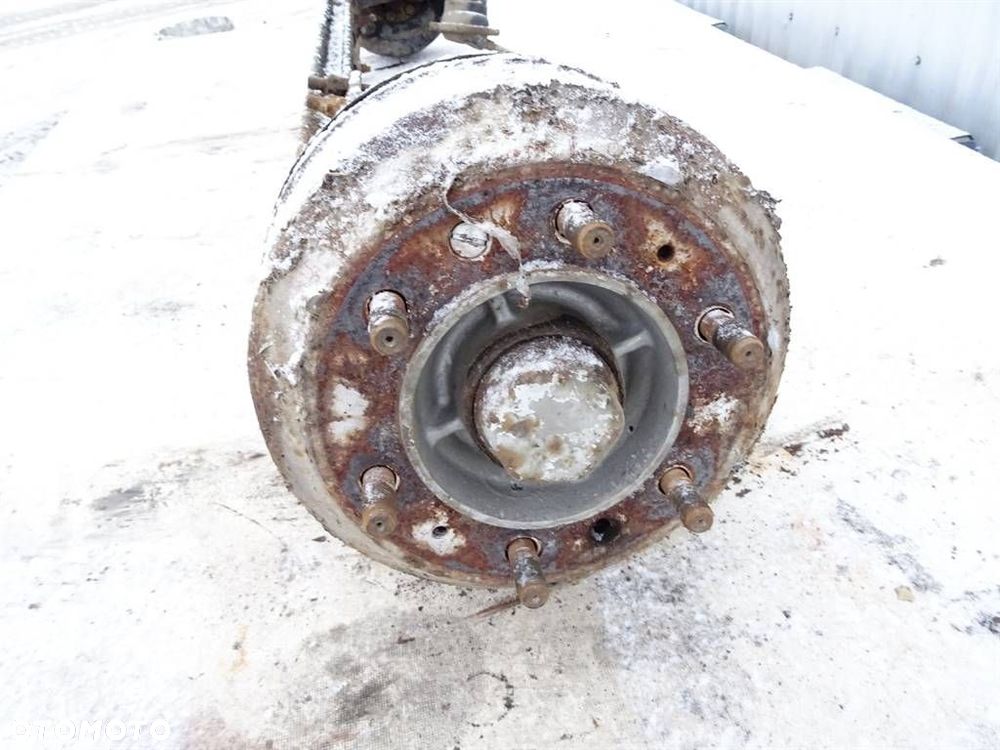 OŚ PRZÓD  STAR 742 - 2