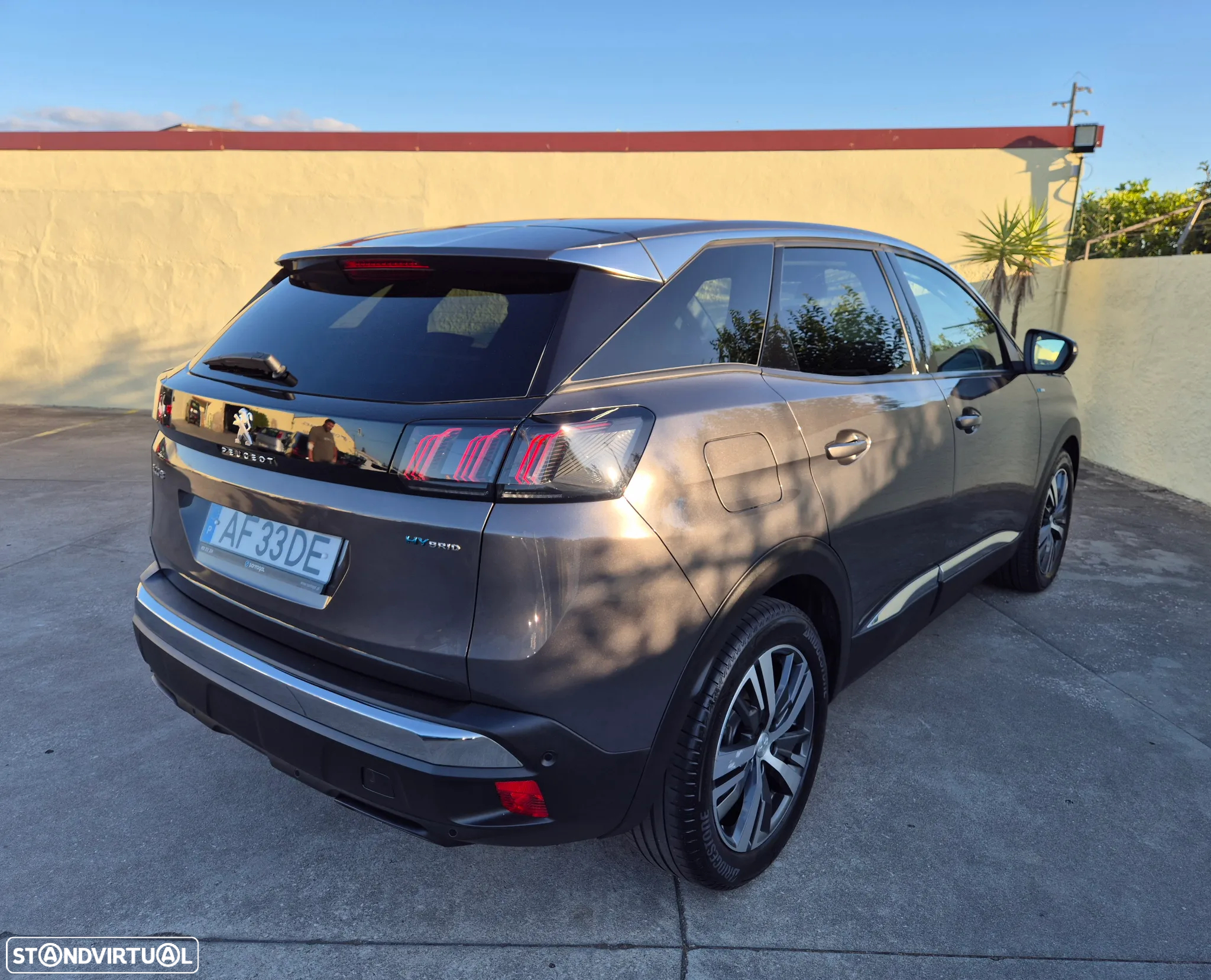 Peugeot 3008 1.6 Hybrid Allure Pack e-EAT8 - 19