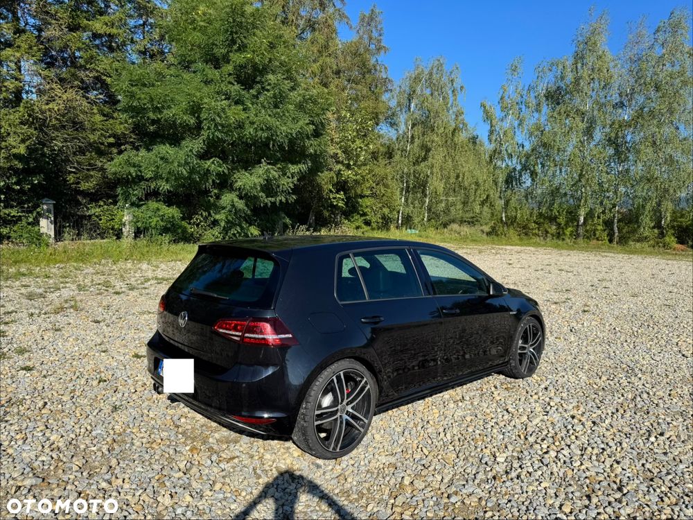 Volkswagen Golf - 3