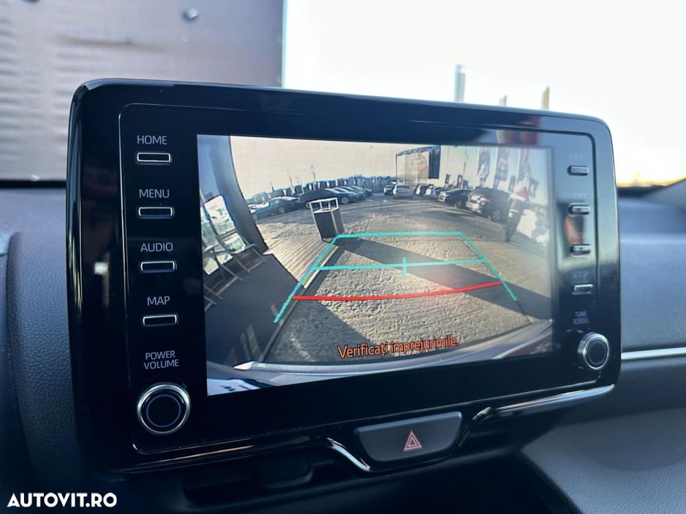 Toyota Yaris Cross - 14