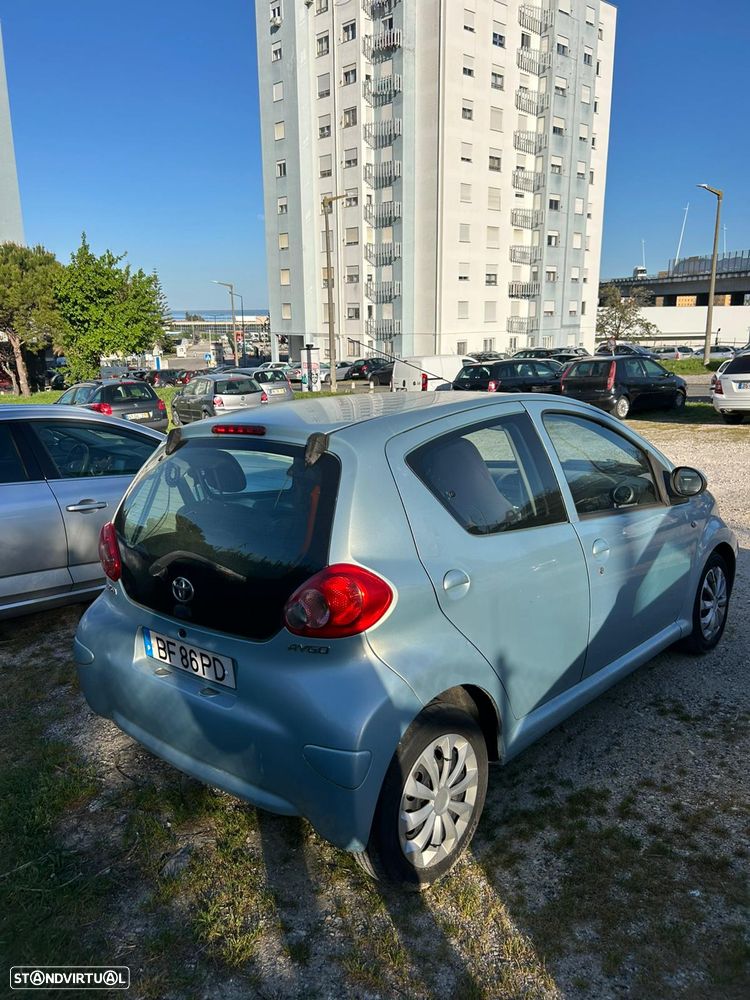 Toyota Aygo 1.0 - 14