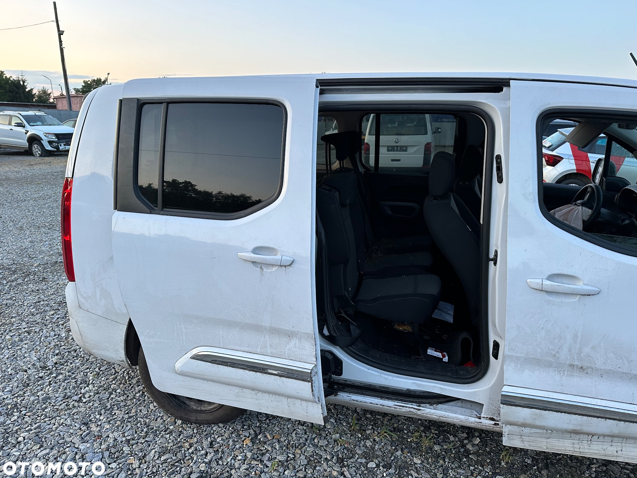Toyota Proace City Verso 1.5 D-4D L2 Club - 28