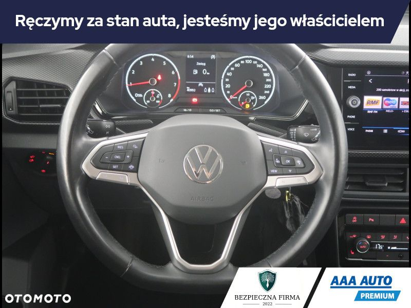Volkswagen T-Cross - 17