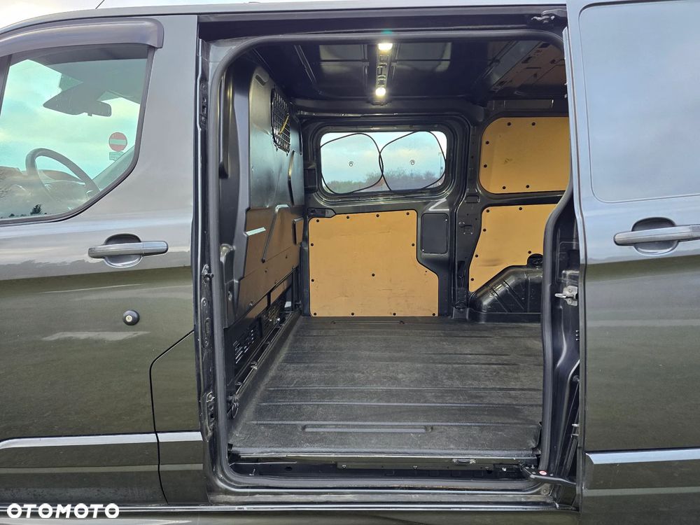 Ford Transit Custom - 16