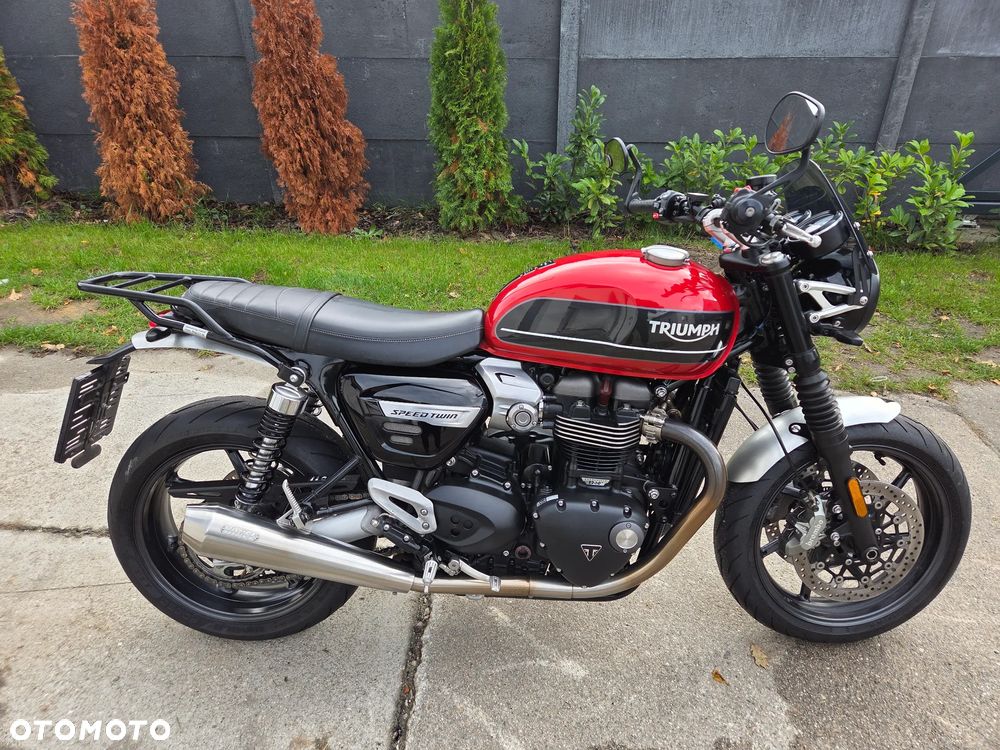 Triumph Speed Twin - 2