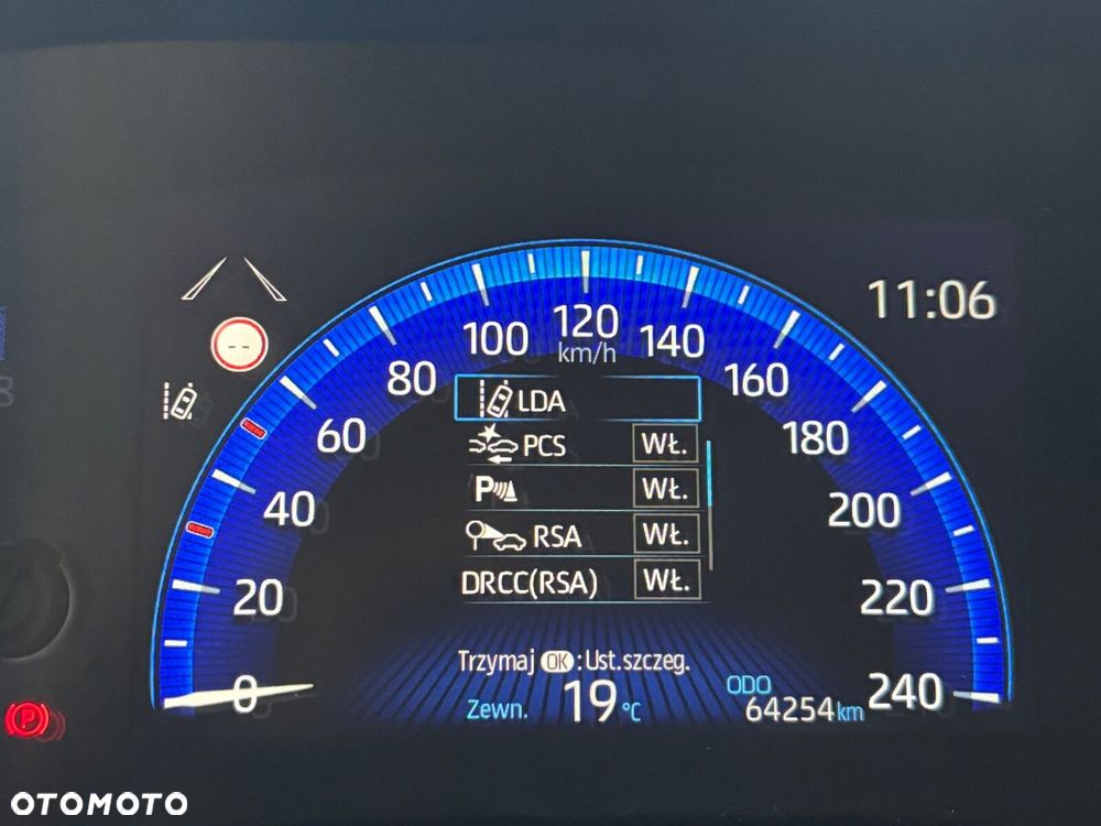 Toyota Corolla - 17
