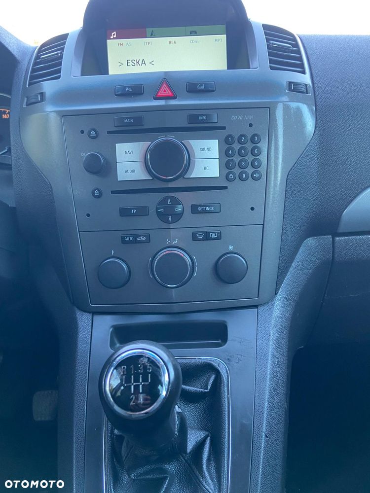 Opel Zafira - 21