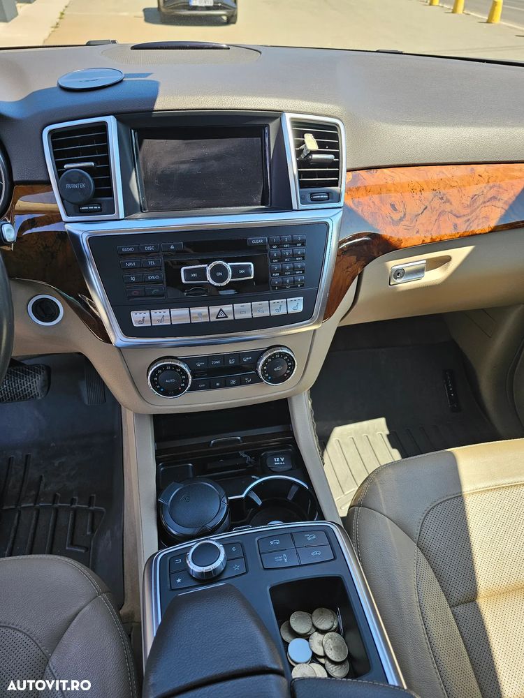 Mercedes-Benz ML 350 BlueTEC 4MATIC Aut - 17