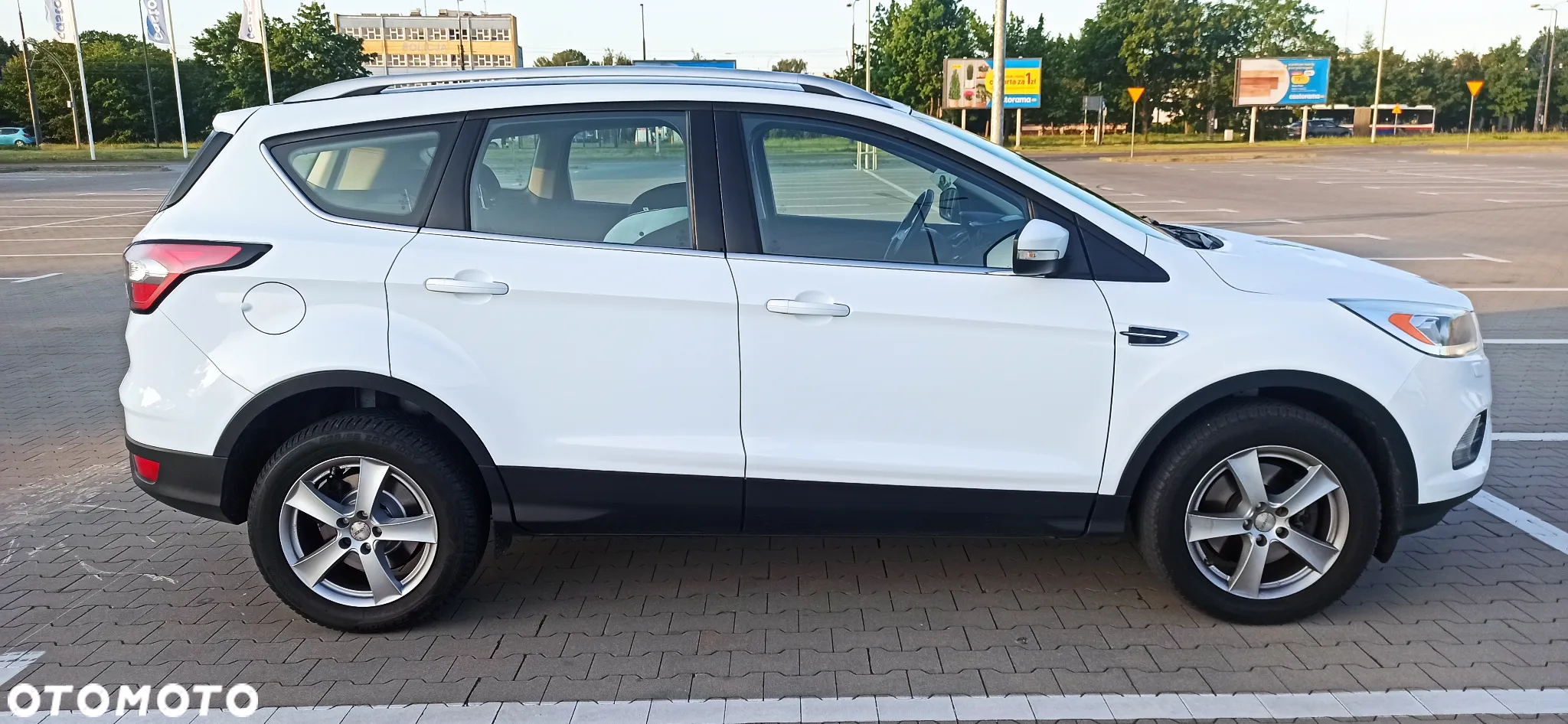 Ford Kuga 2.0 TDCi FWD Edition - 5