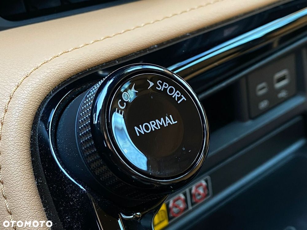 Lexus NX 350h Prestige AWD - 23