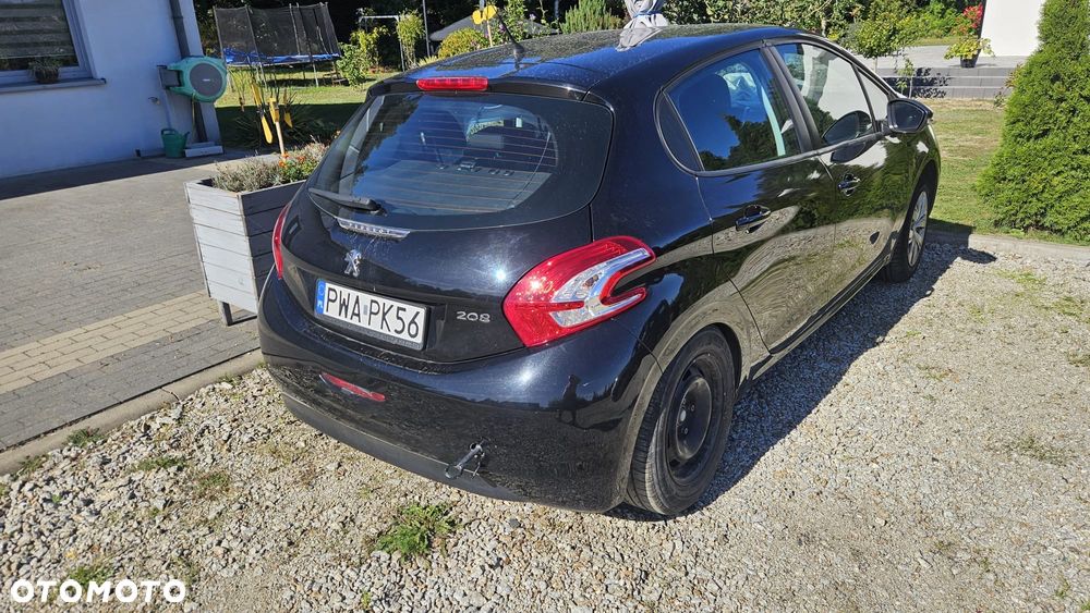 Peugeot 208 - 3
