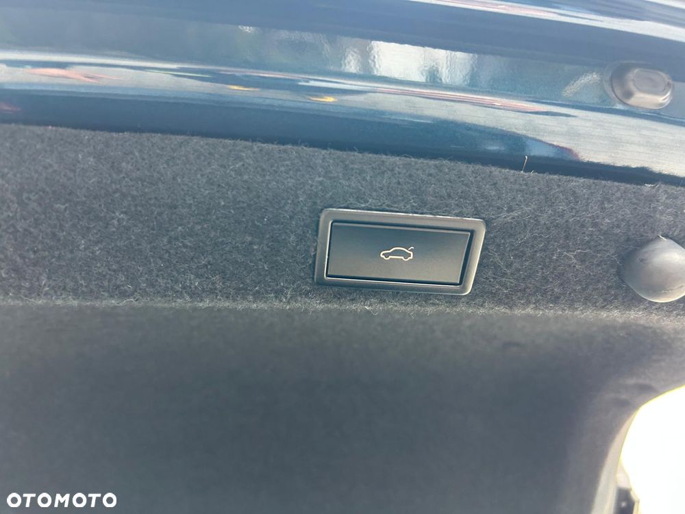 Skoda Octavia 2.0 TDI DSG Premium Edition - 20