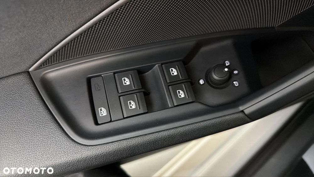 Audi A3 Sportback 35 TFSI mHEV S tronic - 28