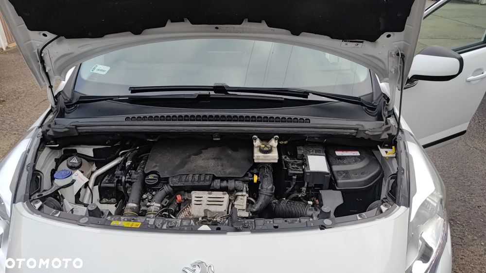 Peugeot 3008 1.2 PureTech Active S&S - 9