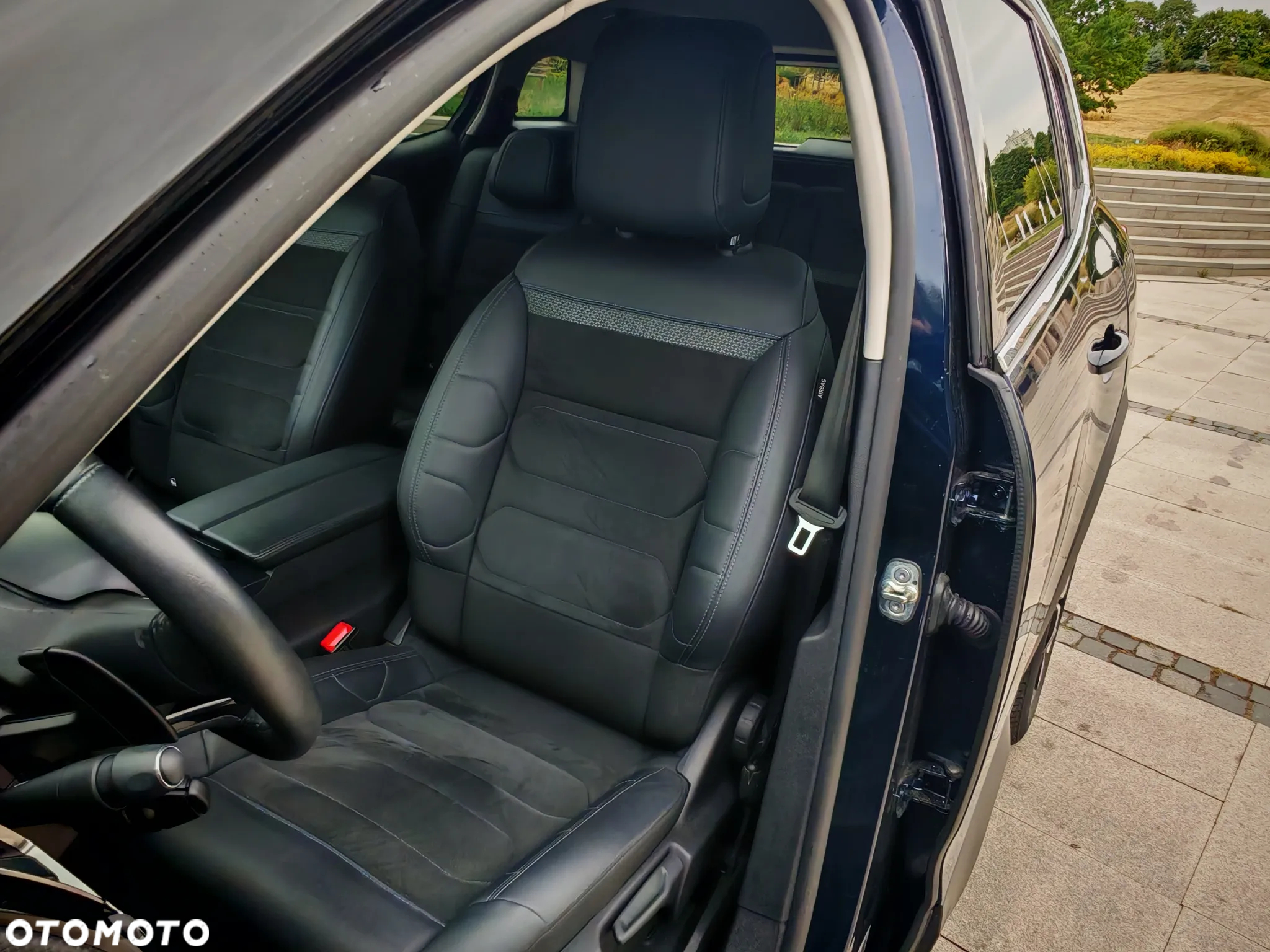 Citroën C5 Aircross Hybrid 225 e-EAT8 FEEL PACK - 28