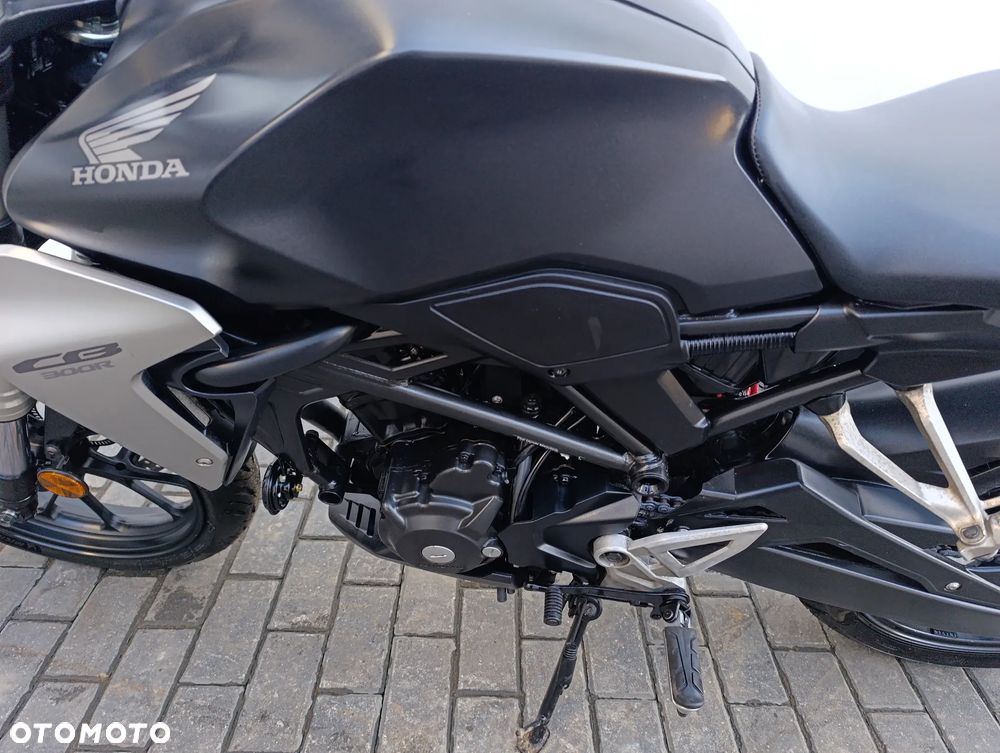 Honda CB - 13