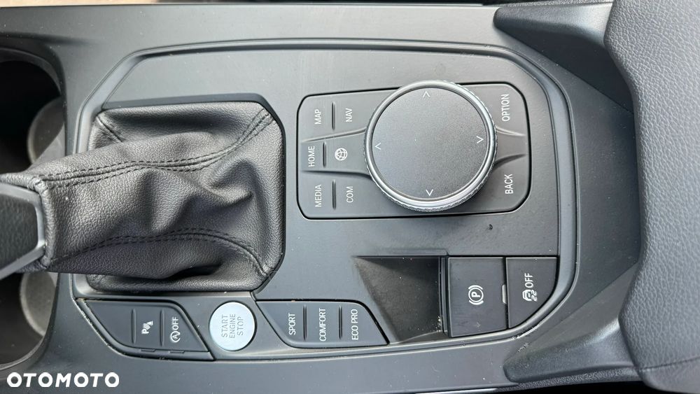 BMW Seria 1 118i Advantage - 17