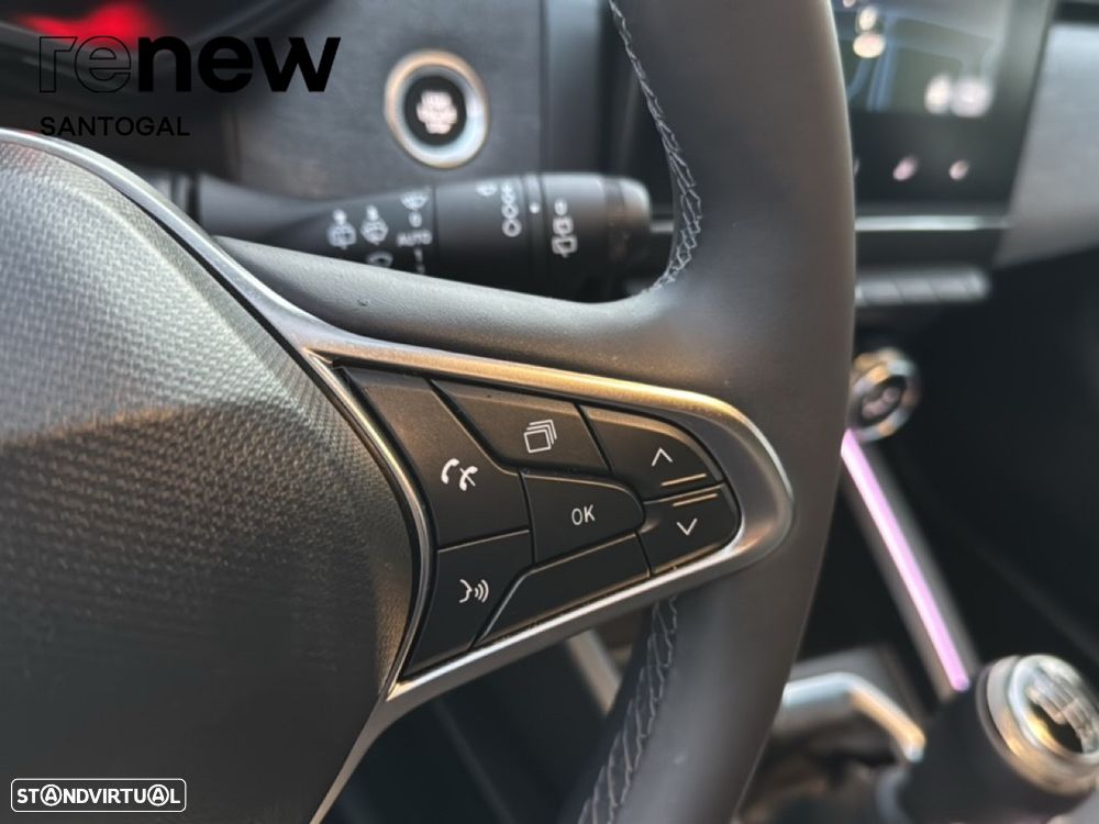 Renault Clio 1.0 TCe Techno - 23