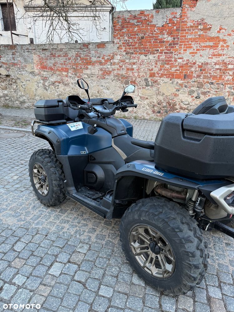 Can-Am Outlander Max - 4