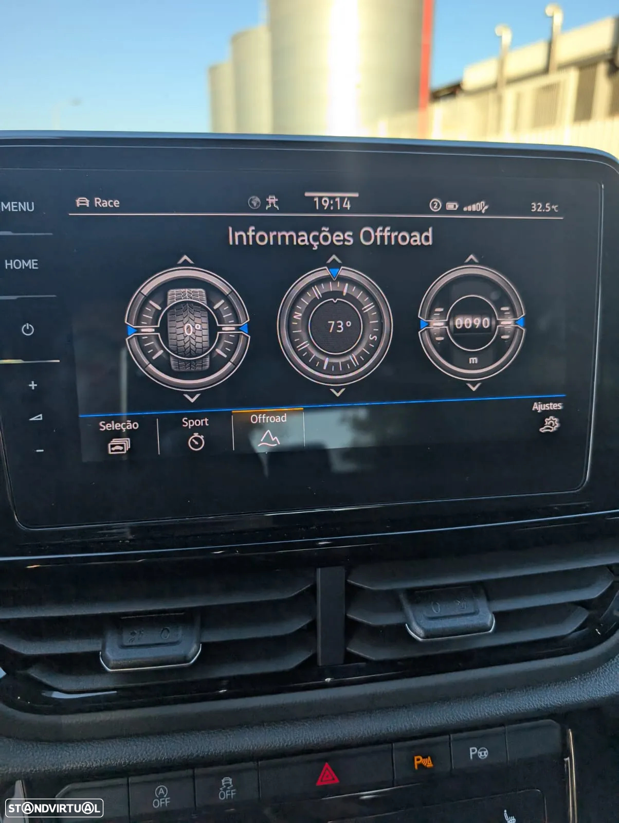 VW T-Roc 2.0 TSI 4M R DSG - 17