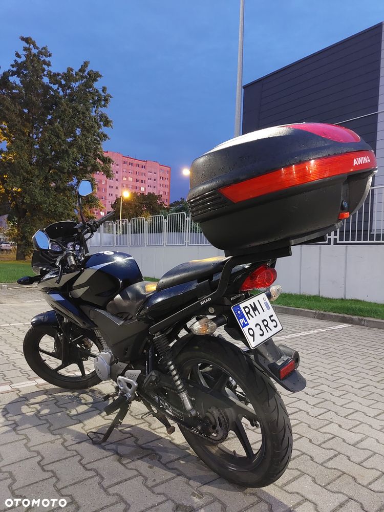 Honda CBF - 4