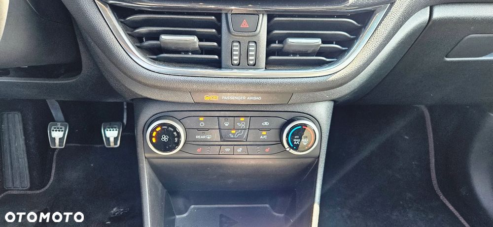 Ford Fiesta 1.1 S&S ST-LINE - 27