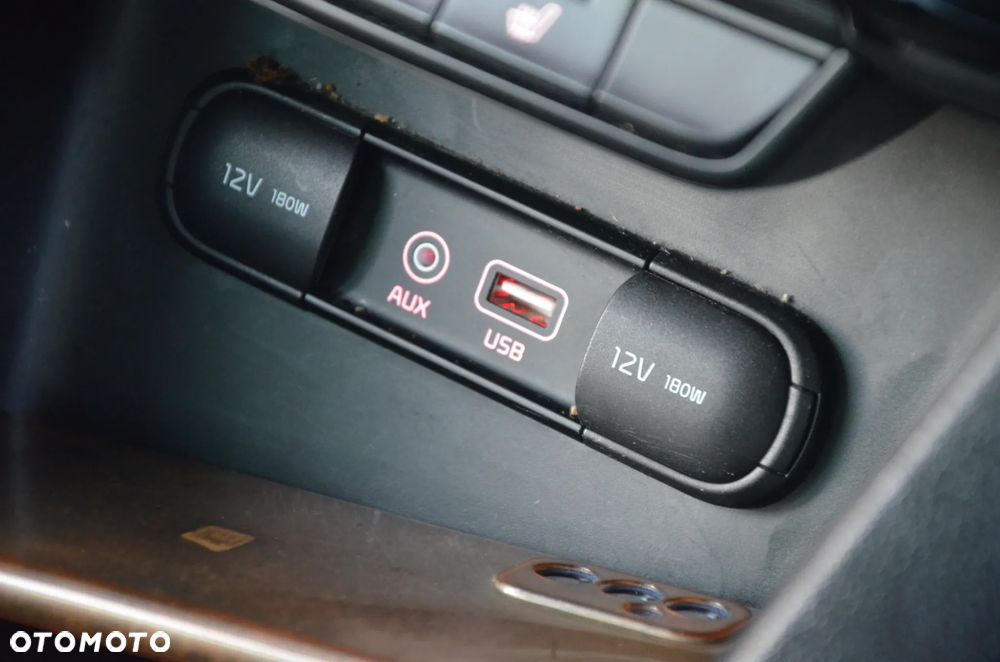 Kia Sportage 1.6 GDI 2WD ISG Dream-Team Edition - 29