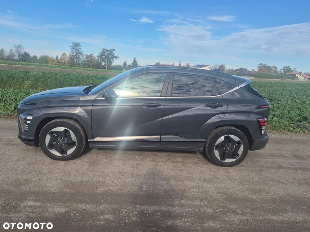 Hyundai Kona 65kWh Executive - 7