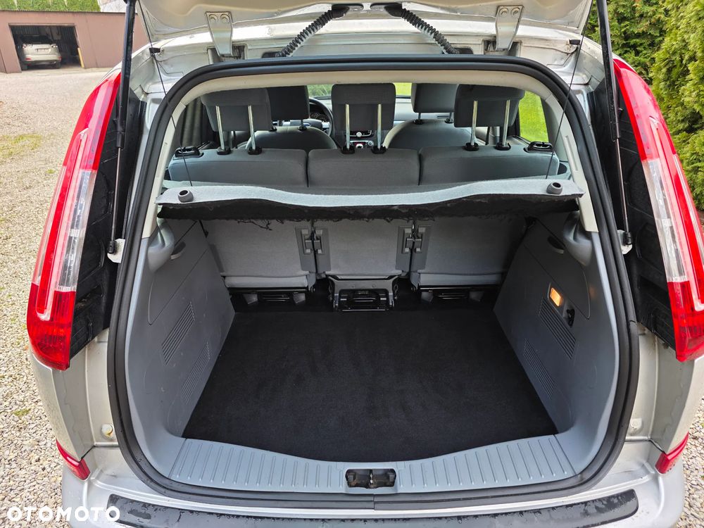 Ford Focus C-Max 2.0 Fun - 16