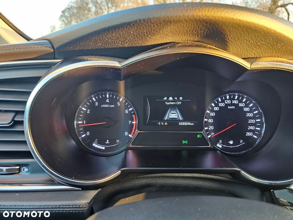 Kia Optima 2.0 XL - 24