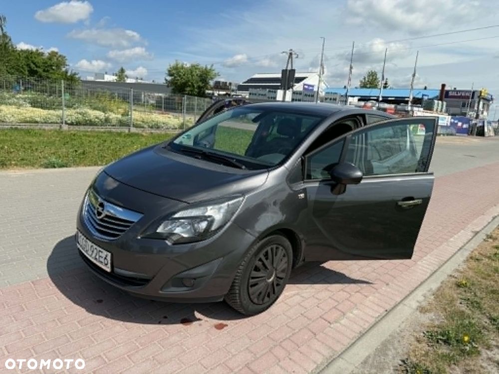 Opel Meriva 1.4 T Cosmo - 11