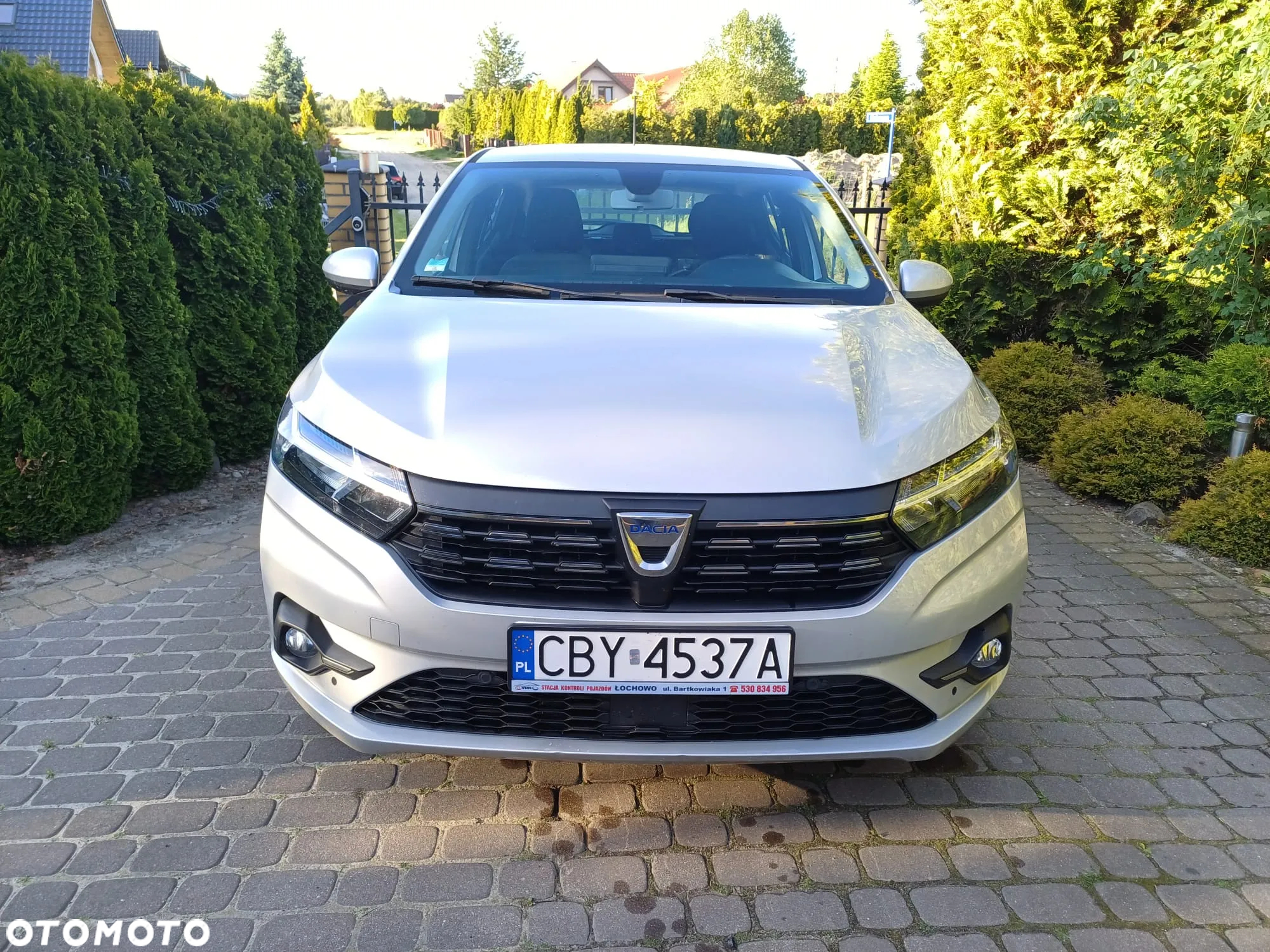 Dacia Sandero 1.0 TCe Laureate S&S - 3