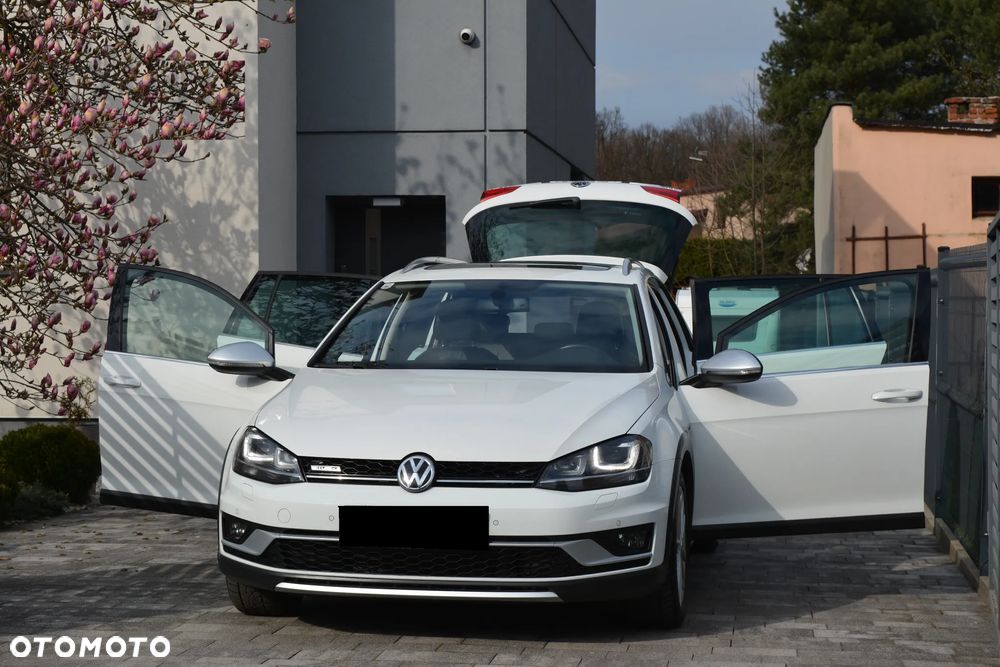 Volkswagen Golf Alltrack 2.0 TDI 4Motion BlueMotion Technol - 18