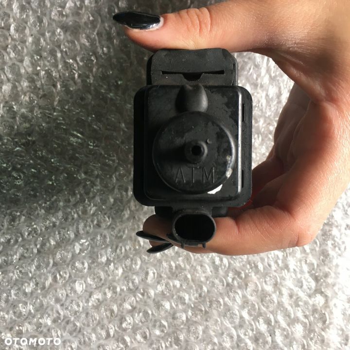 ZAWÓR PODCIŚNIENIA MERCEDES 0005450427 - 4