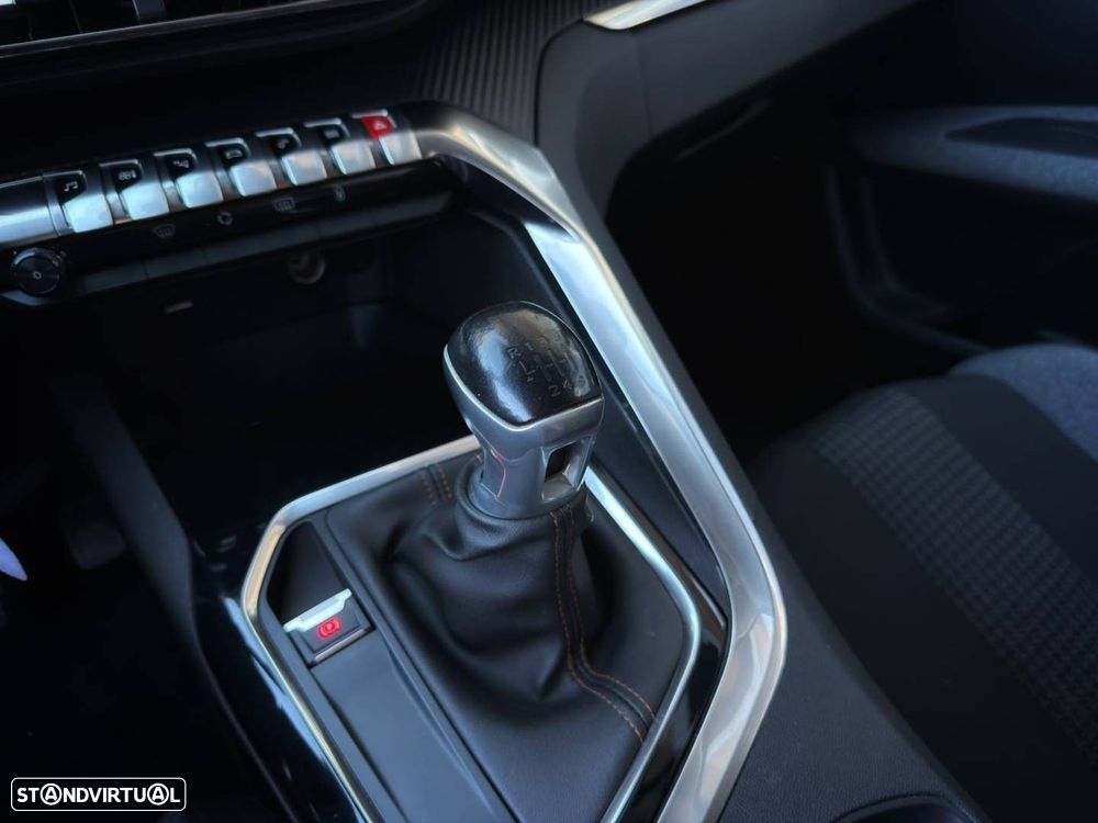 Peugeot 3008 1.5 BlueHDi Active - 18