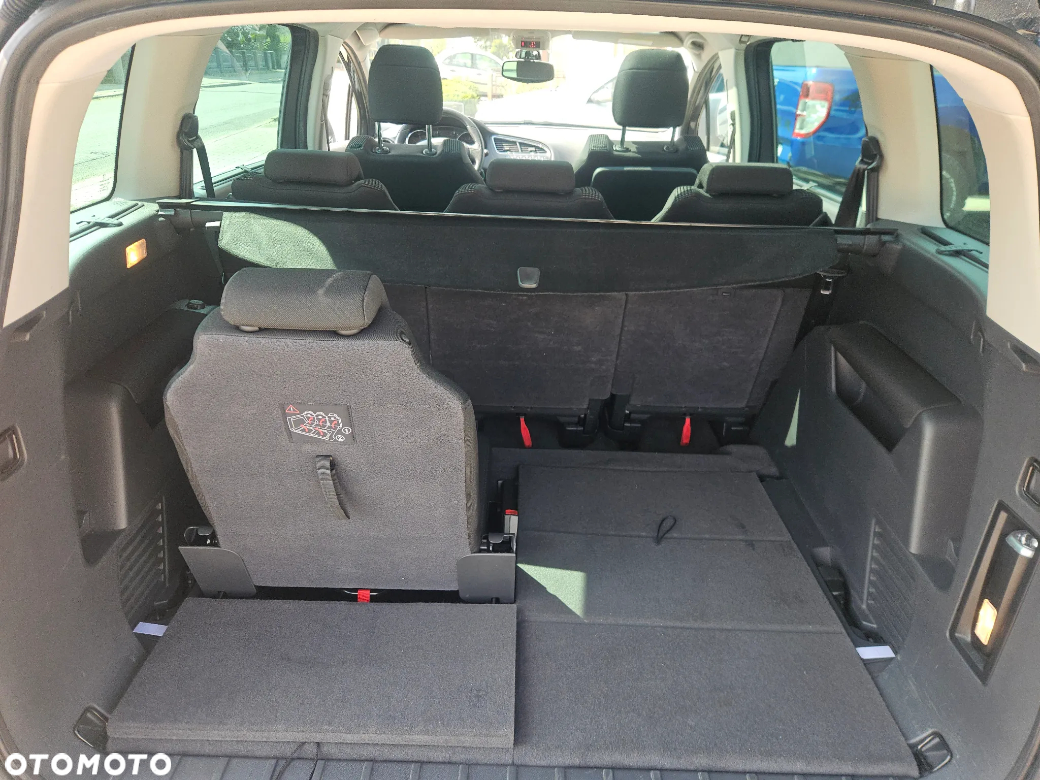 Peugeot 5008 1.6 THP Business Line 7os - 13
