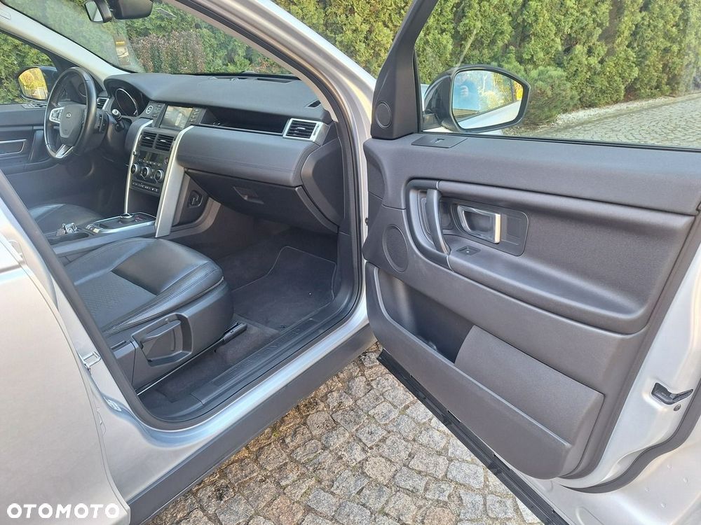 Land Rover Discovery Sport 2.0 D150 R-Dynamic HSE - 20