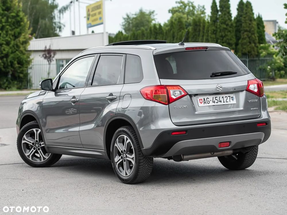 Suzuki Vitara 1.6 (4x4) Allgrip Comfort+ - 9