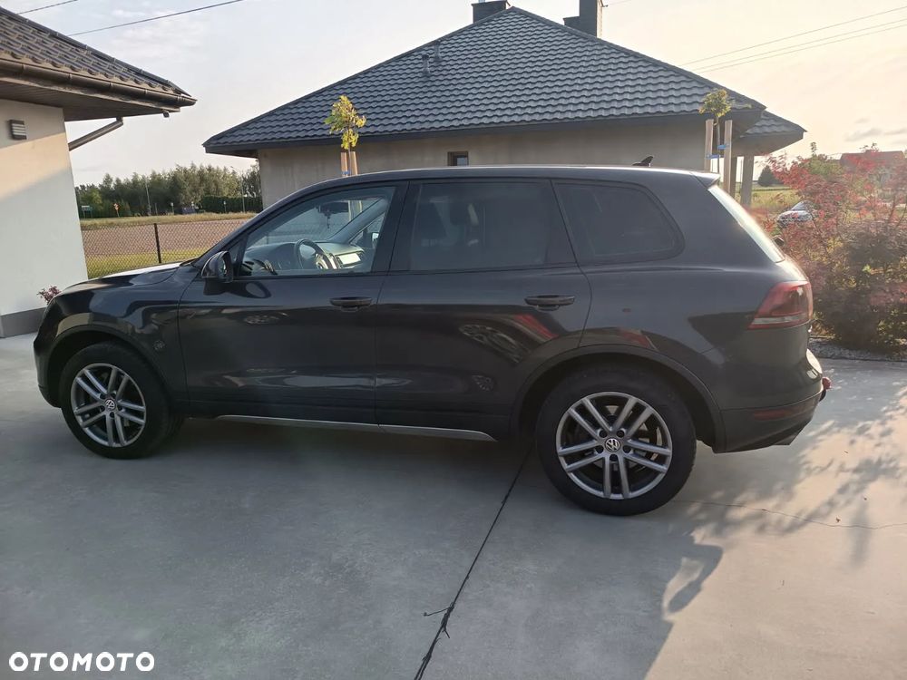 Volkswagen Touareg - 11