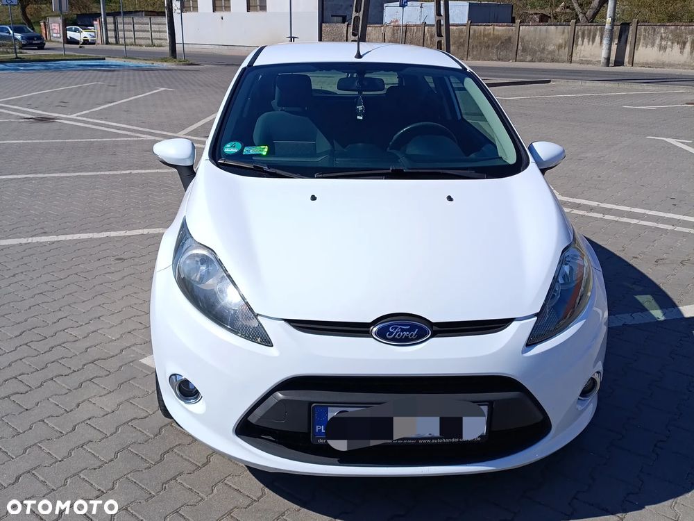 Ford Fiesta - 6