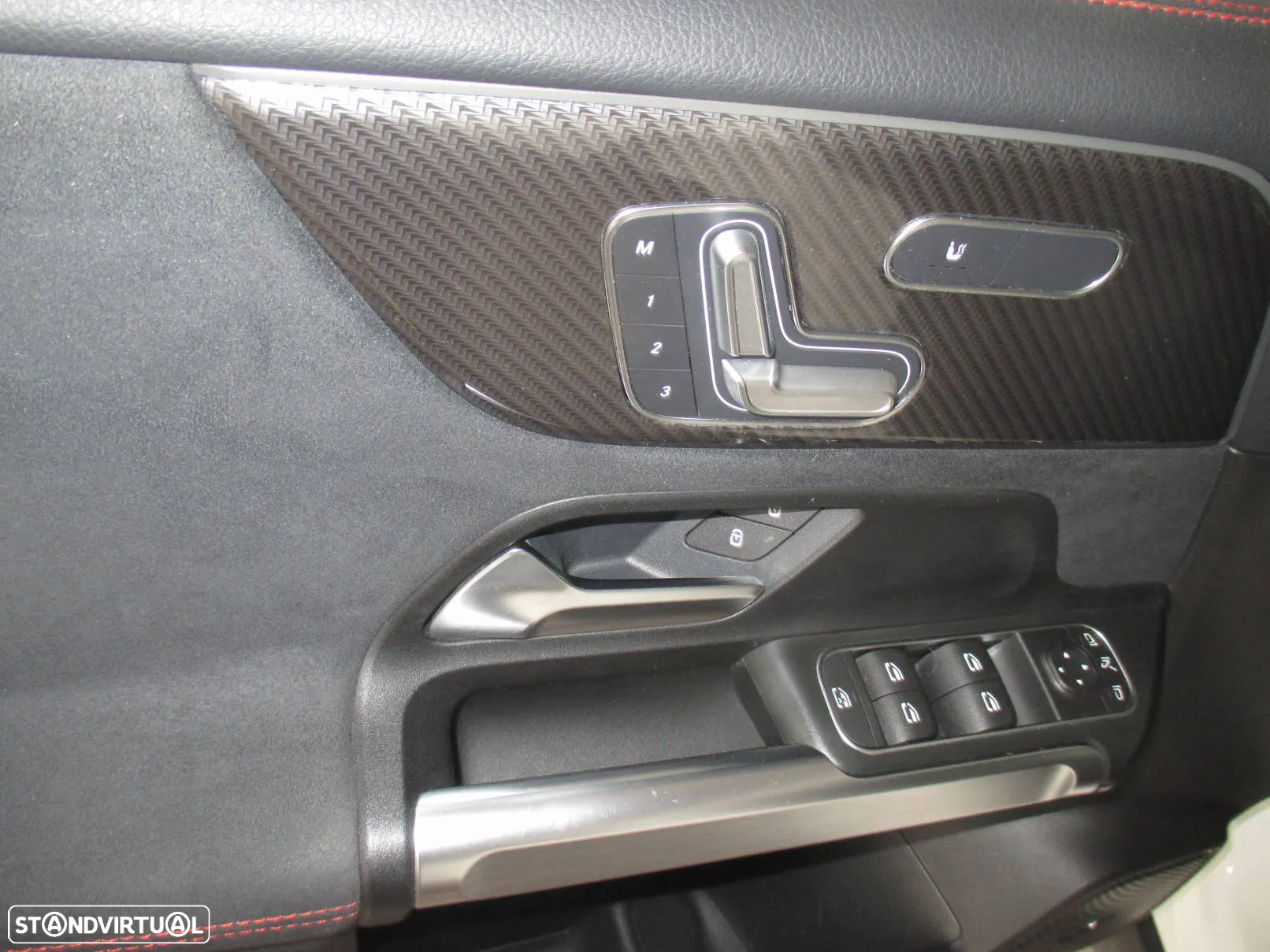 Mercedes-Benz GLB 200 d 8G-DCT Edition AMG Line - 9