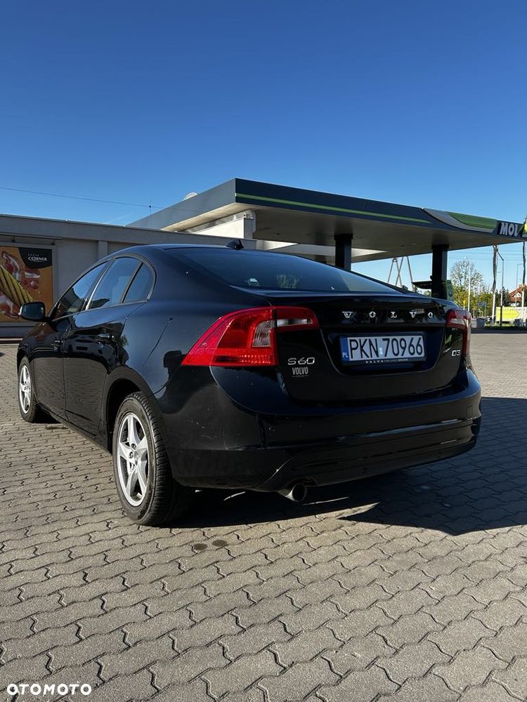 Volvo S60 D3 Edition - 3